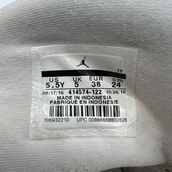 Nike Air Jordan 13 XIII Retro White Red Chicago Bulls Sneakers Size 5.5 Youth - Picture 2 of 8